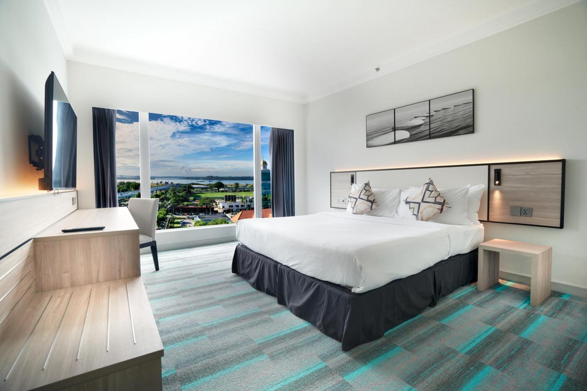 Thistle Джохор-Бару Экстерьер фото Deluxe Ocean View