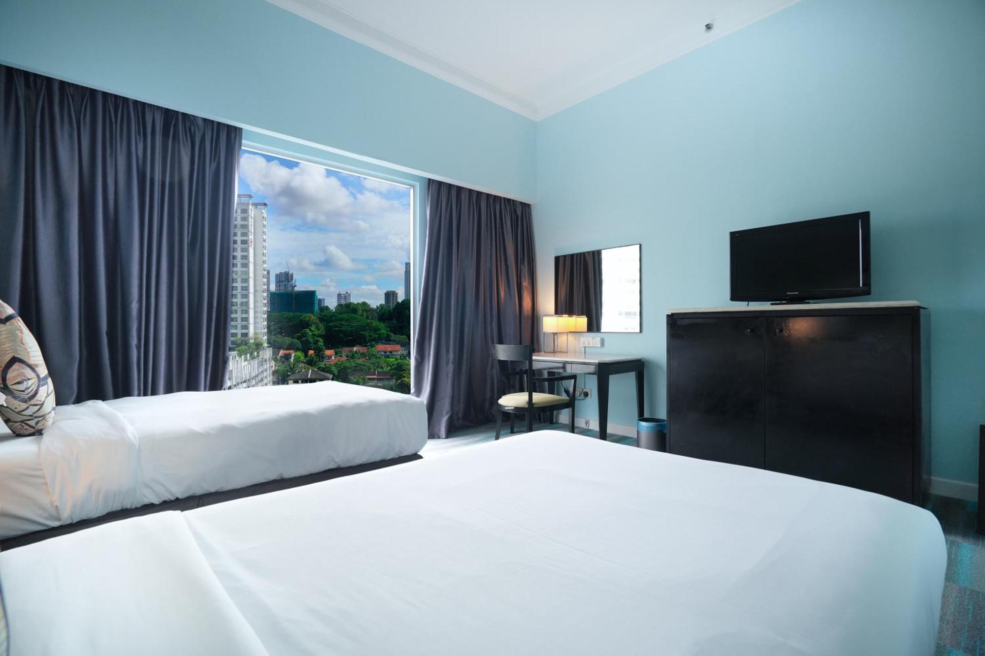 Thistle Джохор-Бару Экстерьер фото Deluxe Room
